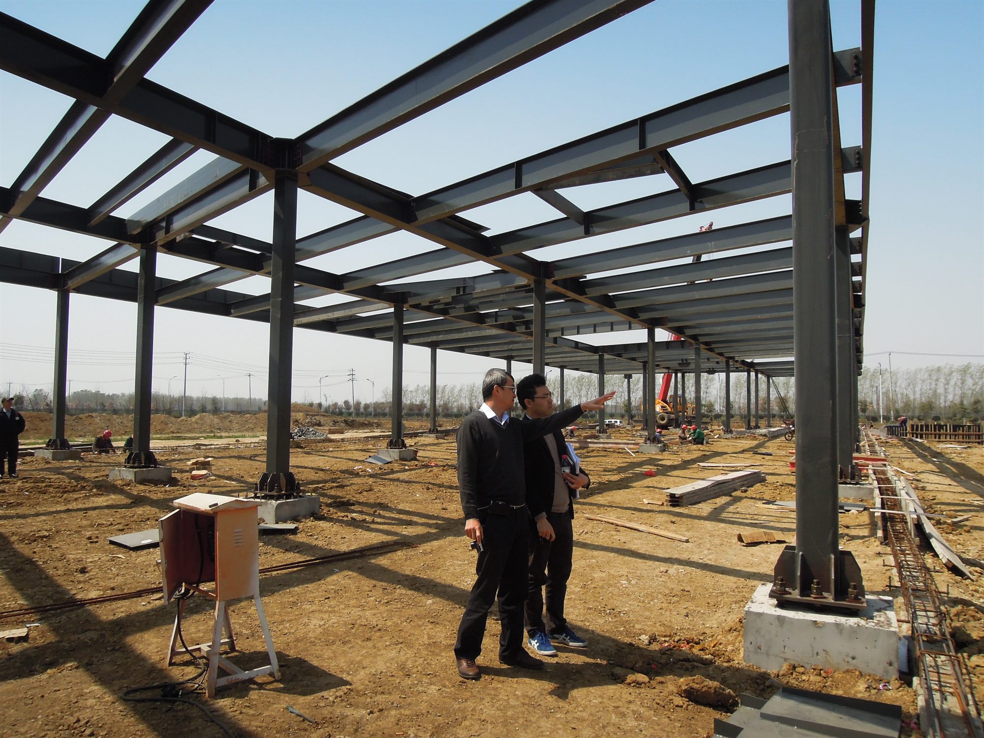 Steel frame of the Donghai office building under construction, under site supervision by WZWX